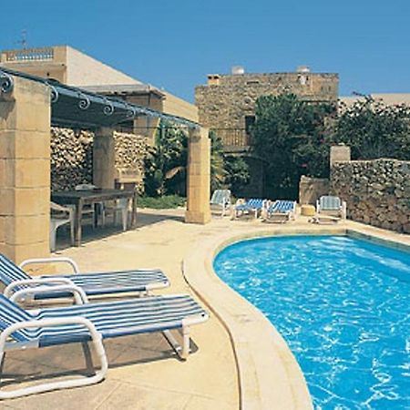 "Steves Villas" Villa Ta Rosi Xagħra Rum bild