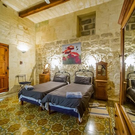 "Steves Villas" Villa Ta Rosi Xagħra Exteriör bild