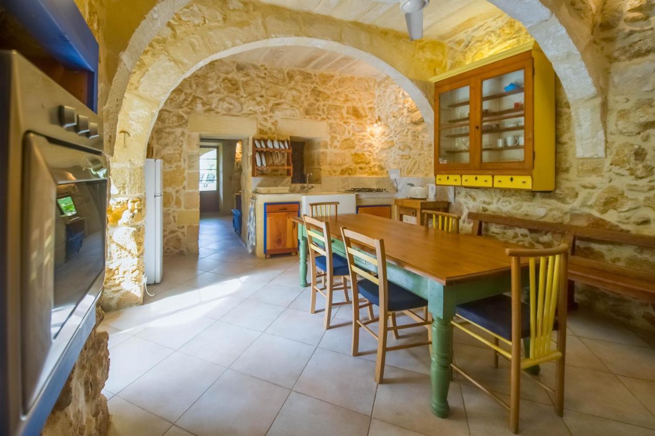 "Steves Villas" Villa Ta Rosi Xagħra Exteriör bild